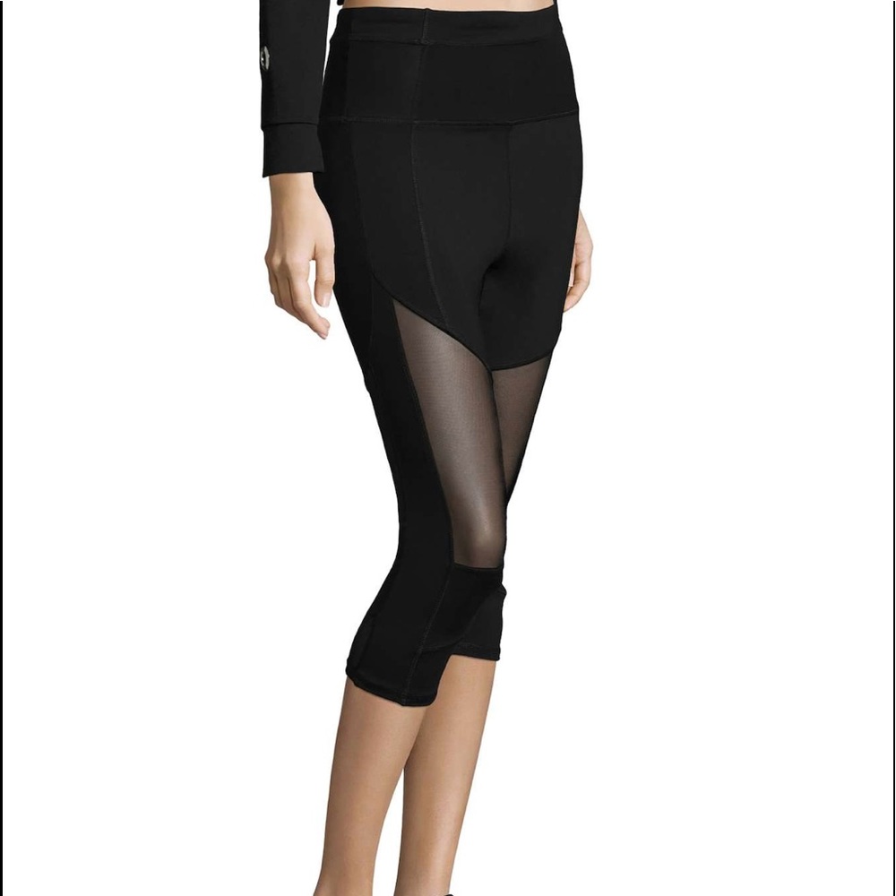 💕FIRM💕Electric Yoga Color Block Mesh Capri